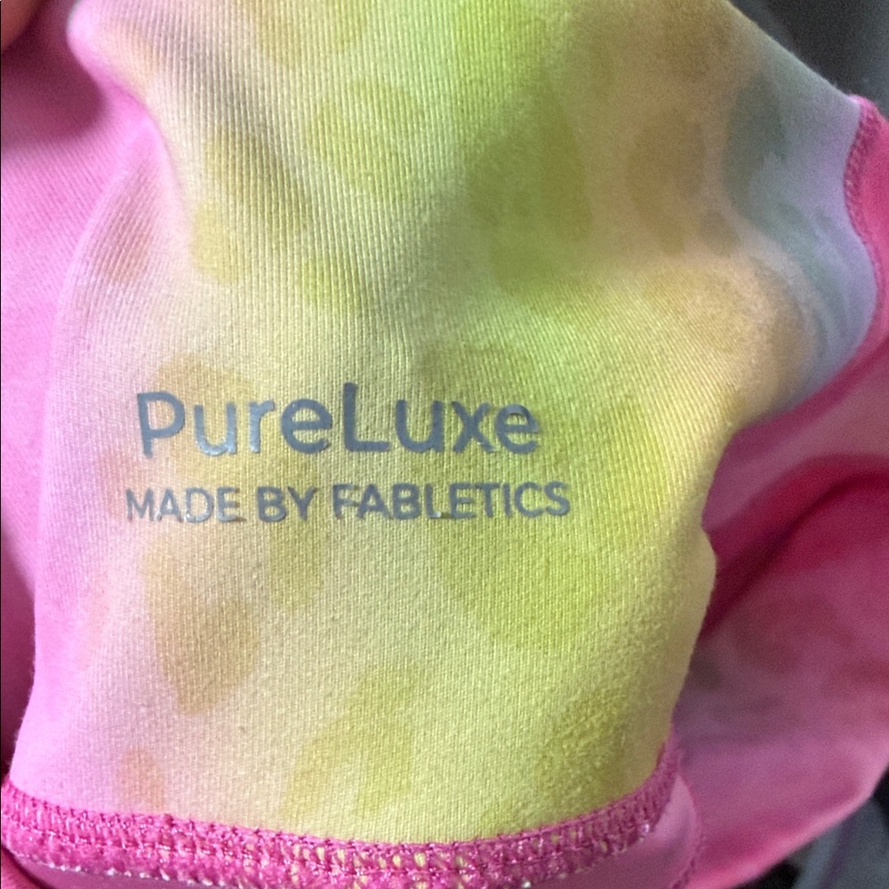 Vibrant fabletics  Pink and Multicolor sports bra and Leggings set - Picture 3 of 9